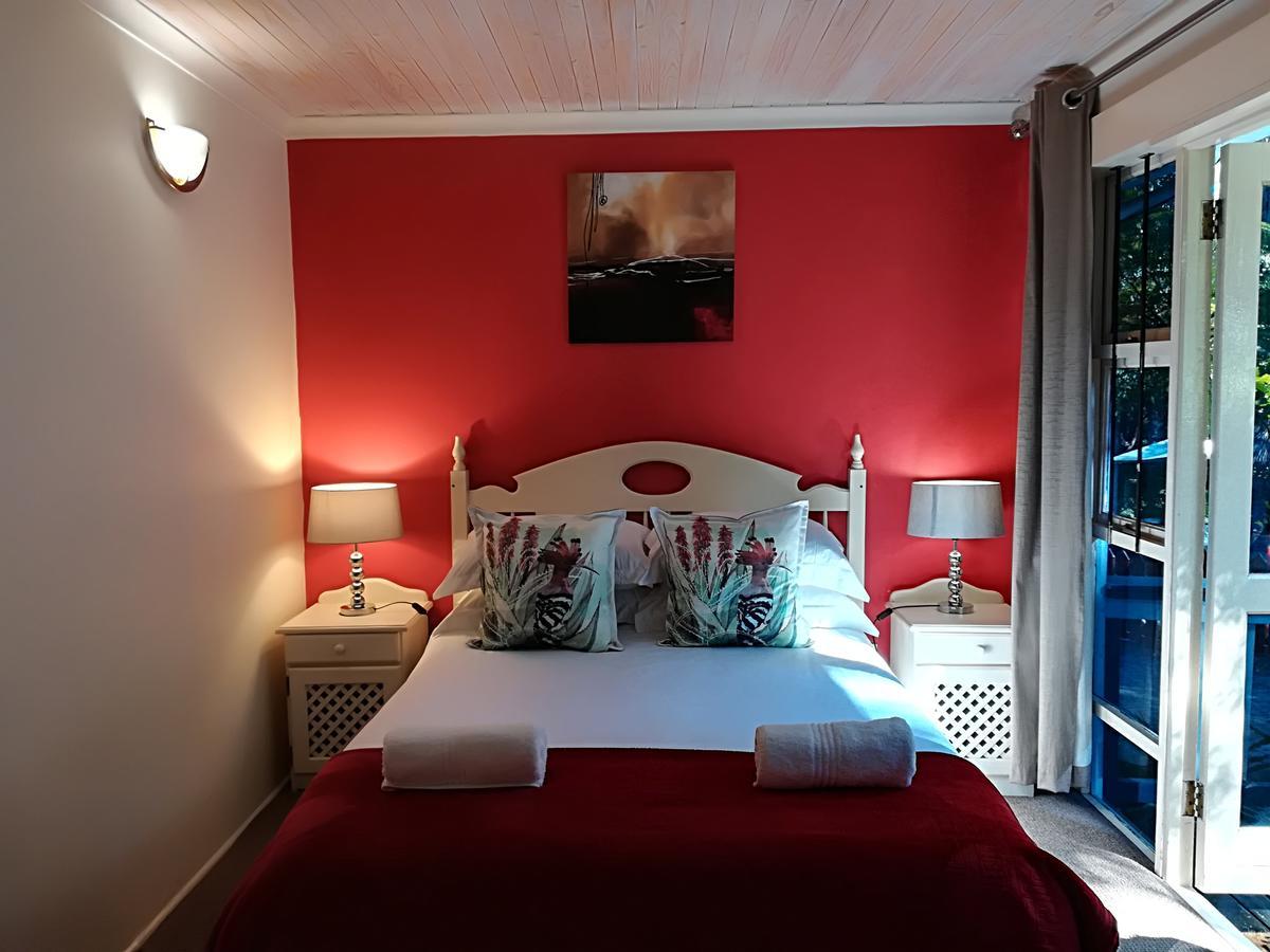 Knysna Herons Guest House Екстериор снимка
