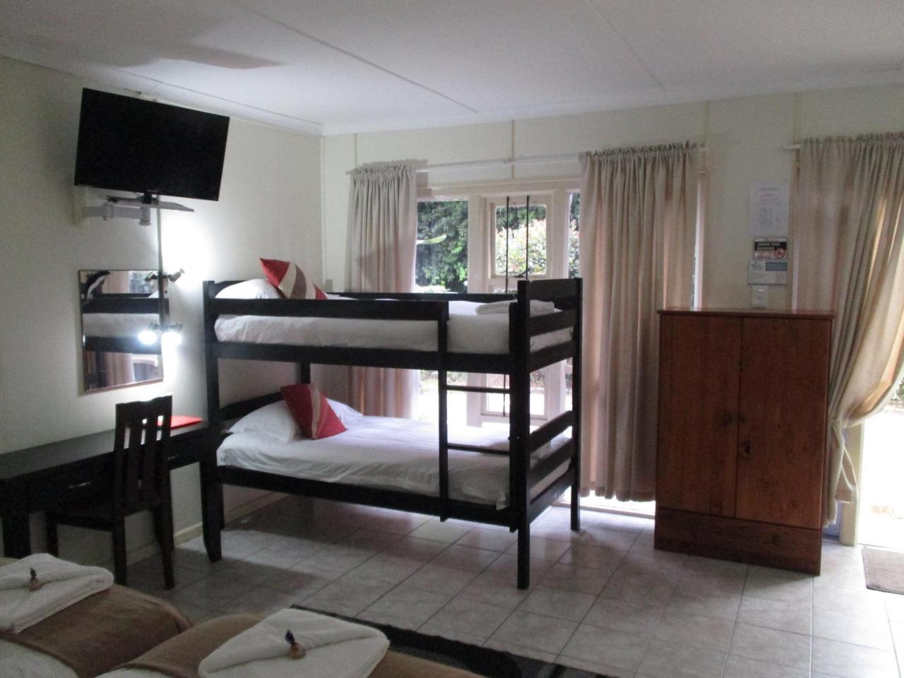 Knysna Herons Guest House Екстериор снимка